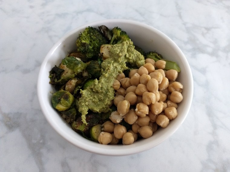 Quinoa, Chickpea & Veggie Bowl